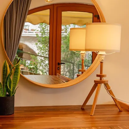 With Private Garden By Gardadoma *