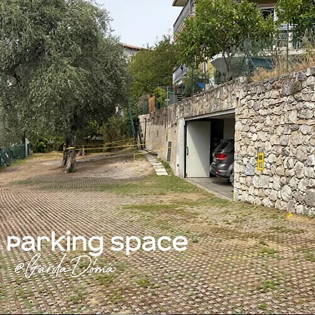 Appartement With Private Garden By Gardadoma *