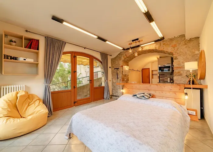 With Private Garden By Gardadoma